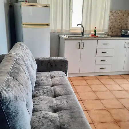 דירה Relax צ'פרו